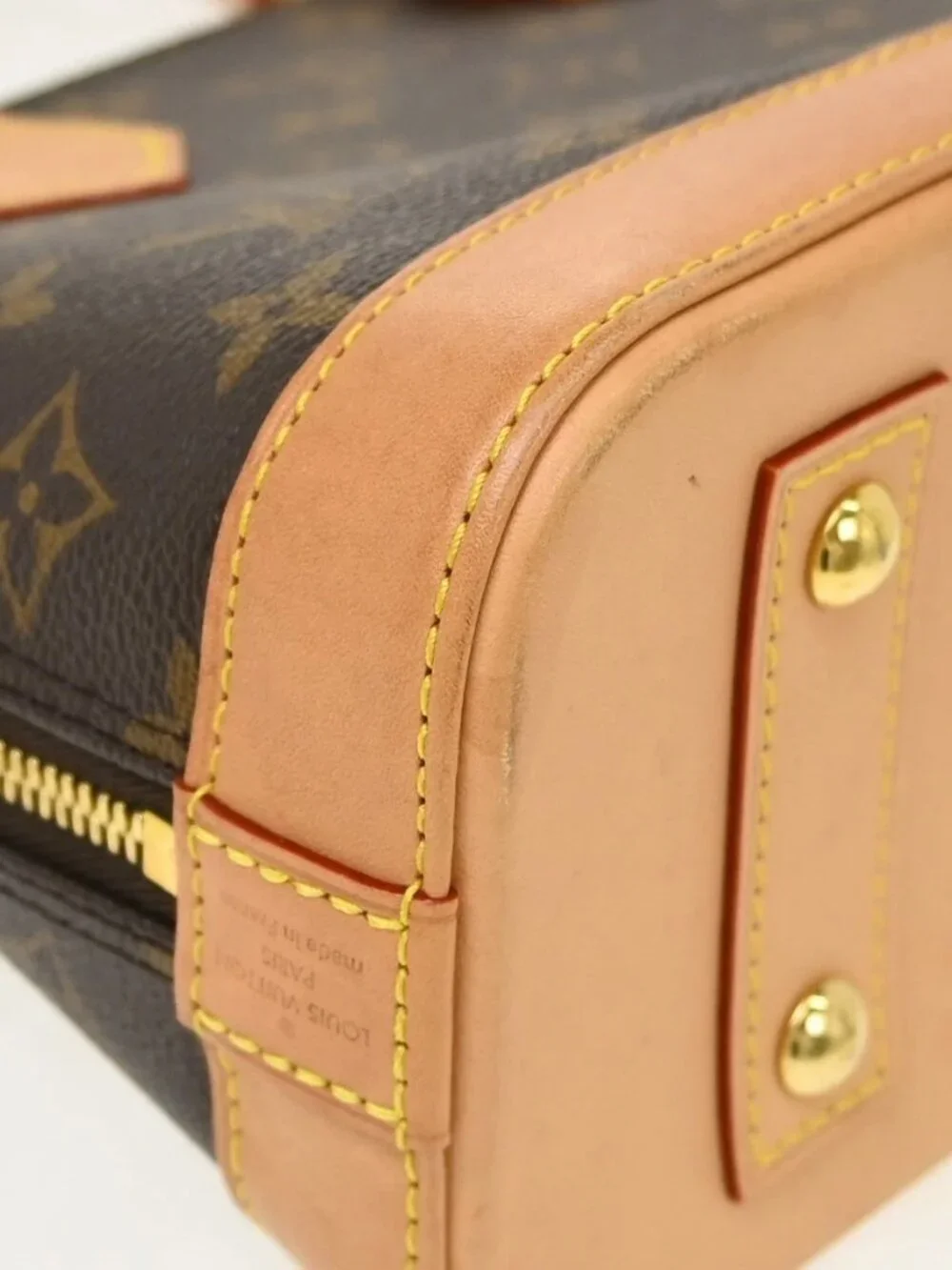Louis Vuitton Monogram Alma BB Monogram Handbag M53152